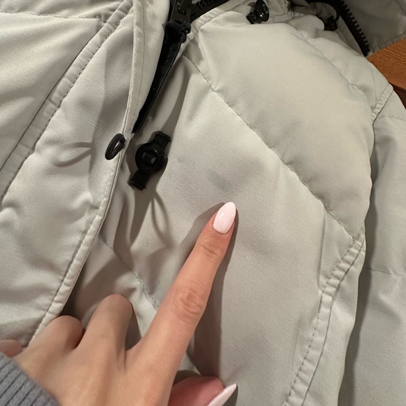 Canada Goose Loretta Jacket - Picture 10 of 16